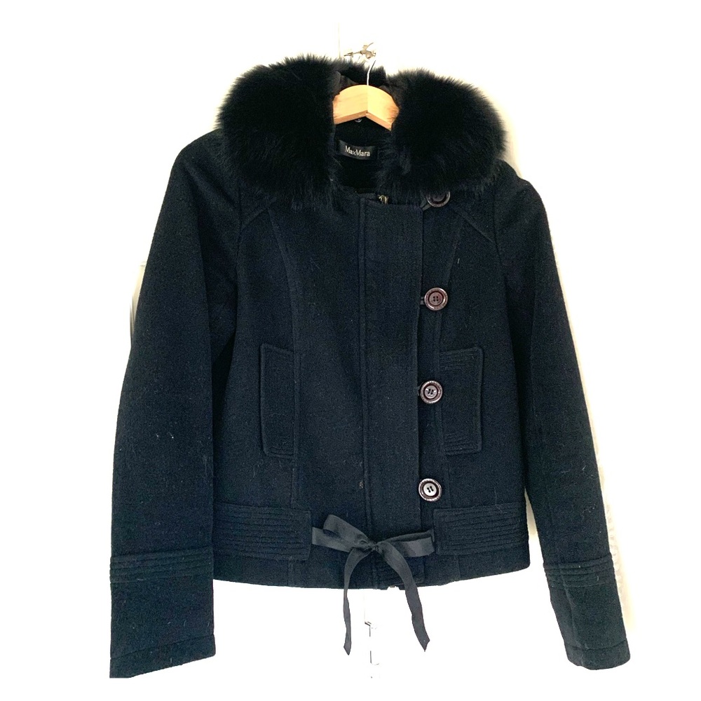 MaxMara black wool coat, size 2 / S, removable fur